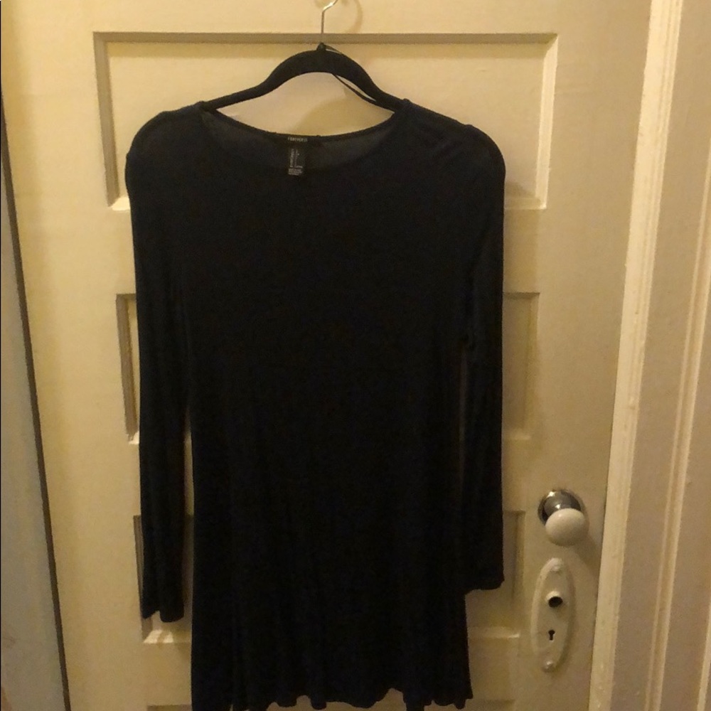 F21 BLACK FLOWY MIDI LONG SLEEVE DRESS SIZE L